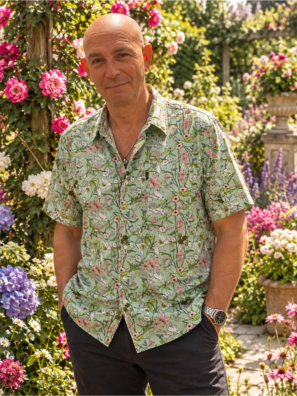 Rip n Dip 100% cotton short-sleeve shirt - cats & flowers - great condition